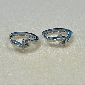 New Elegant Silver & Cubic Zirconia Star Hoop  Earrings